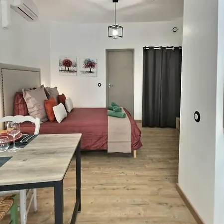 Studio Tout Confort, Terrasse, Calme #7 Moustiers-Sainte-Marie